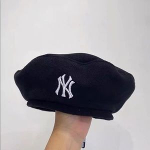 Korean MLB embroidered beret